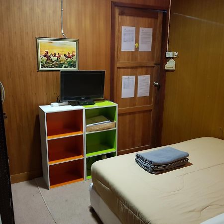 L.J.Guesthouse Ko Pha Ngan Buitenkant foto
