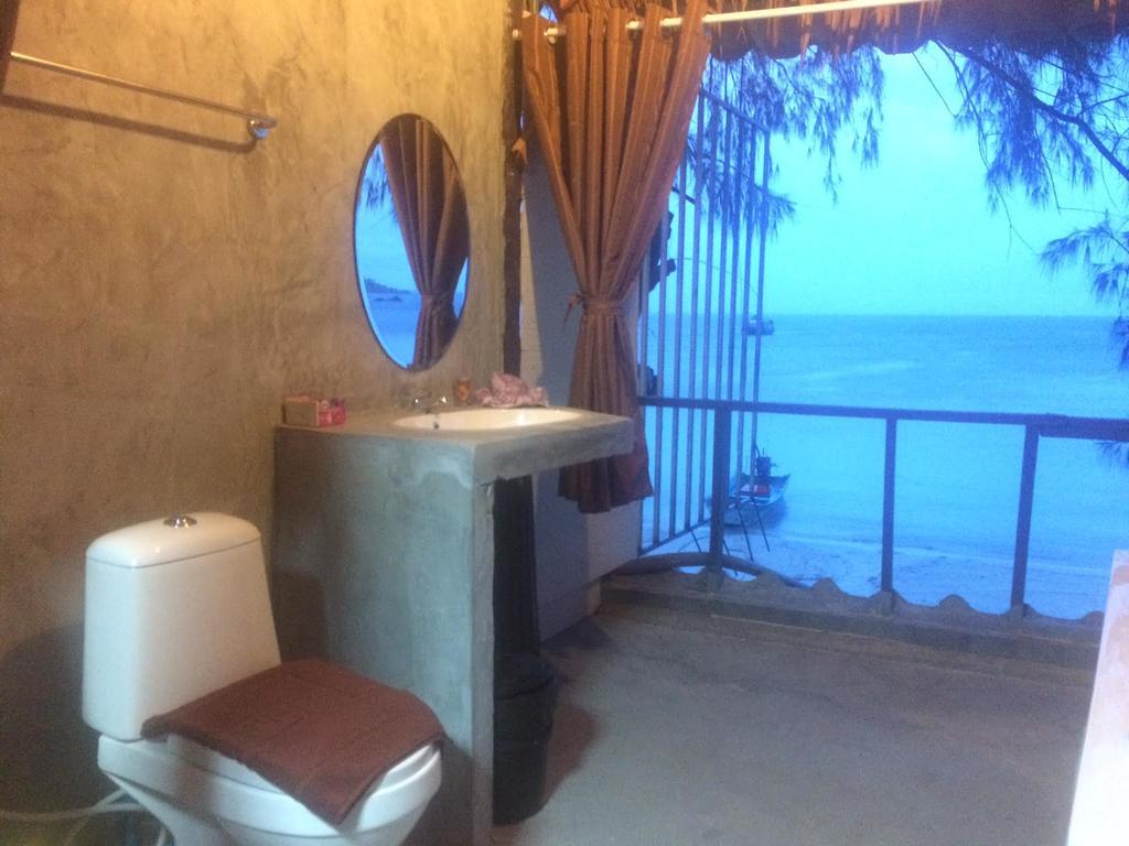 L.J.Guesthouse Ko Pha Ngan Buitenkant foto