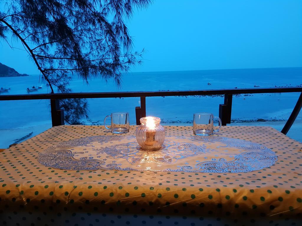 L.J.Guesthouse Ko Pha Ngan Buitenkant foto