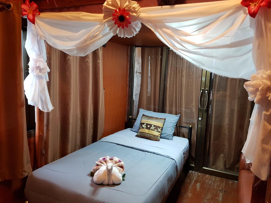 L.J.Guesthouse Ko Pha Ngan Buitenkant foto